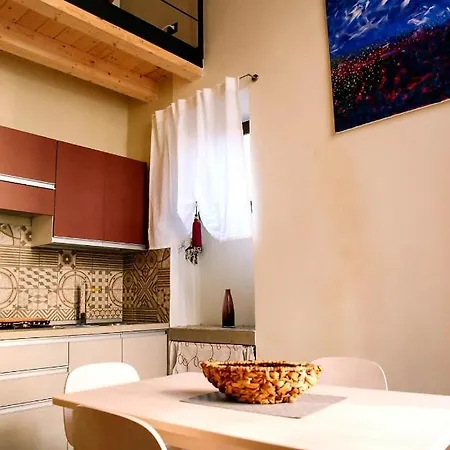 Center Street Apartman